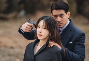 '<b>판도라</b>' 이상윤, 이지아에 총겨눈다...장희진-박기웅 '충격' [최종회]