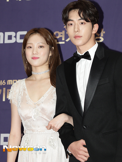 이성경·남주혁, 열애 인정 4개월만에 결별 연인에서 선후배로... < 연예 < 문화 < 기사본문 - 싱글리스트 이성경·남주혁, 열애 인정 4개월만에... 