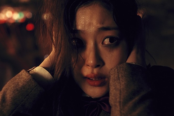 Why Do We Enjoy Scary Stories? (3)