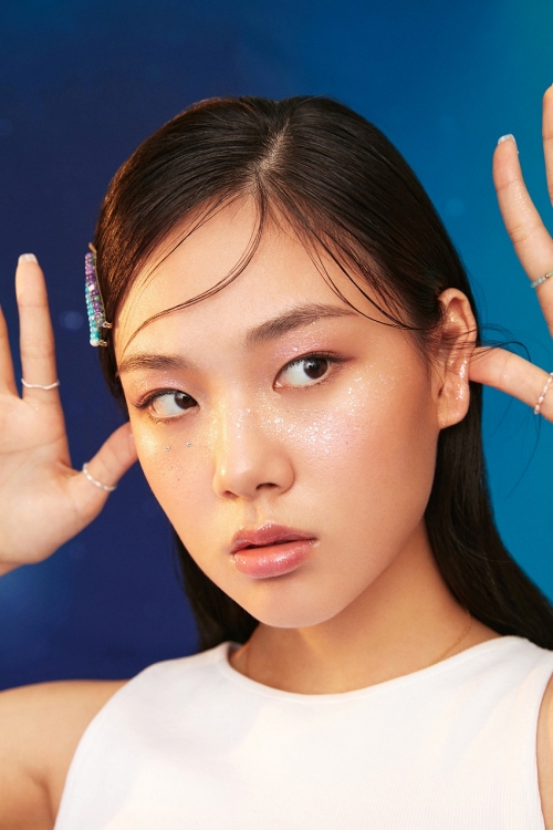 언리시아, 2021 메이크업 트렌드 공개…아이 포인트+마스크 프루프 인기 < 뷰티 < 뷰티패션 < 기사본문 - 싱글리스트 언리시아, 2021 메이크업... 