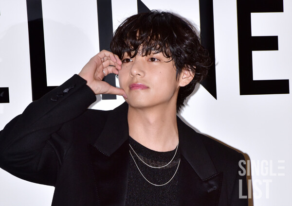 [포토] BTS 뷔 '러블리 조각남'