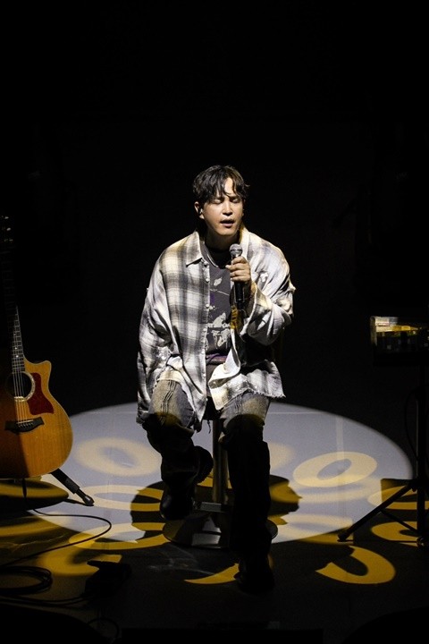엠씨더맥스 이수, 전국투어 콘서트 '기행문' 본격 시작!