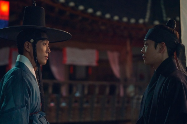 ‘연인’ 남궁민·김윤우, 안은진 문제로 갈라서나