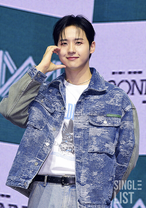 [포토] B1A4 신우 '우수에 찬 눈빛'