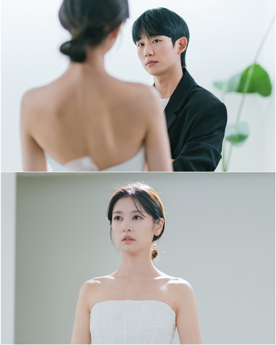 '엄친아' 정해인♥정소민, ‘꿀 뚝뚝’ 밤 데이트부터 ‘심쿵’ 드레스투어