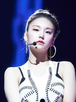 [현장] 있지(ITZY) 예지 "트와이스 '우아하게'로 JYP 오디션 봤다"