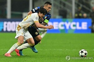 <b>설영우</b> 풀타임...<b>즈베즈다</b>, <b>인터밀란</b>에 0-4 대패