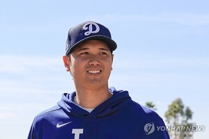 <b>오타니</b>·저지, 'MLB <b>이달의 선수</b>' 첫 동반 수상