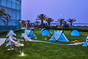 무더위에 잠 못 이루는 밤..."호텔서 밤캉스 즐겨 볼까?" - 뉴스 썸네일 이미지