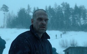 밀리 바비 브라운 인터뷰 관련 이미지