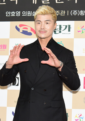 [포토] <b>김영광</b> '거미손'