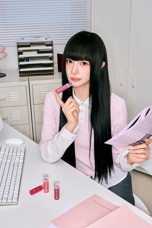 토니모리·아이소이·AGE20'S·라엘, 여름 뷰티 신제품 출시 - 뉴스 썸네일 이미지
