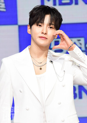 <b>성리</b>, '무명전설' 우승 이어 화장품 전속모델 발탁