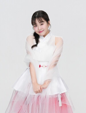 '미스트롯4' <b>홍성윤</b>, 신곡 '<b>봉이로구나</b>' 발매…국악에 디스코 더했다