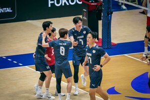 남자배구, 중국에 3-1 역전승...7년만에 亞선수권 4강행