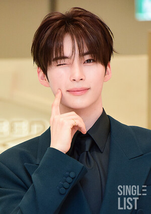 제베원 성한빈, 개콘 '전부 노래자랑' 출격…'삼성' 임재백과 듀엣